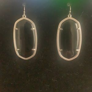 Kendra Scott Danielle earrings